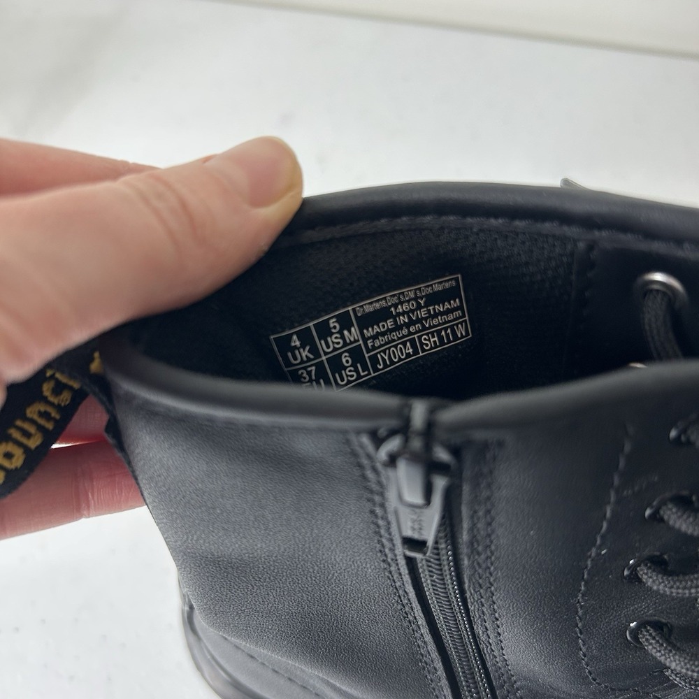 Dr. Martens 1460 Y Softy T Leather Lace Up Boots Size 5M 6L Black Side Zipper - Picture 8 of 8